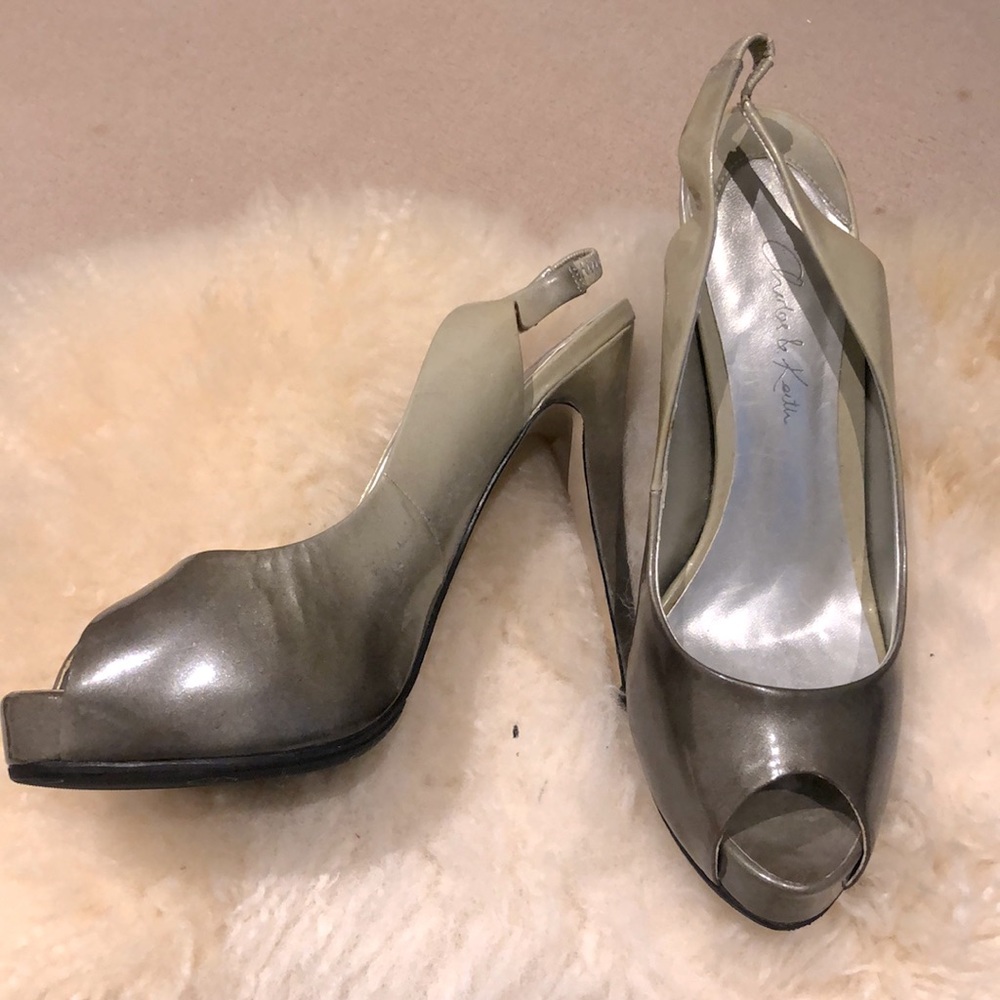 Charles & Keith two-tone patent silver/grey heels. Size 6.